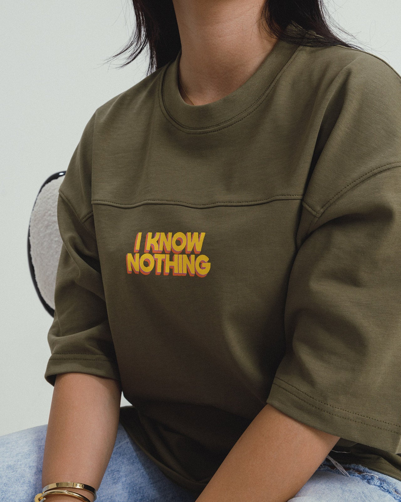 I KNOW NOTHING OVERSIZED T-SHIRT