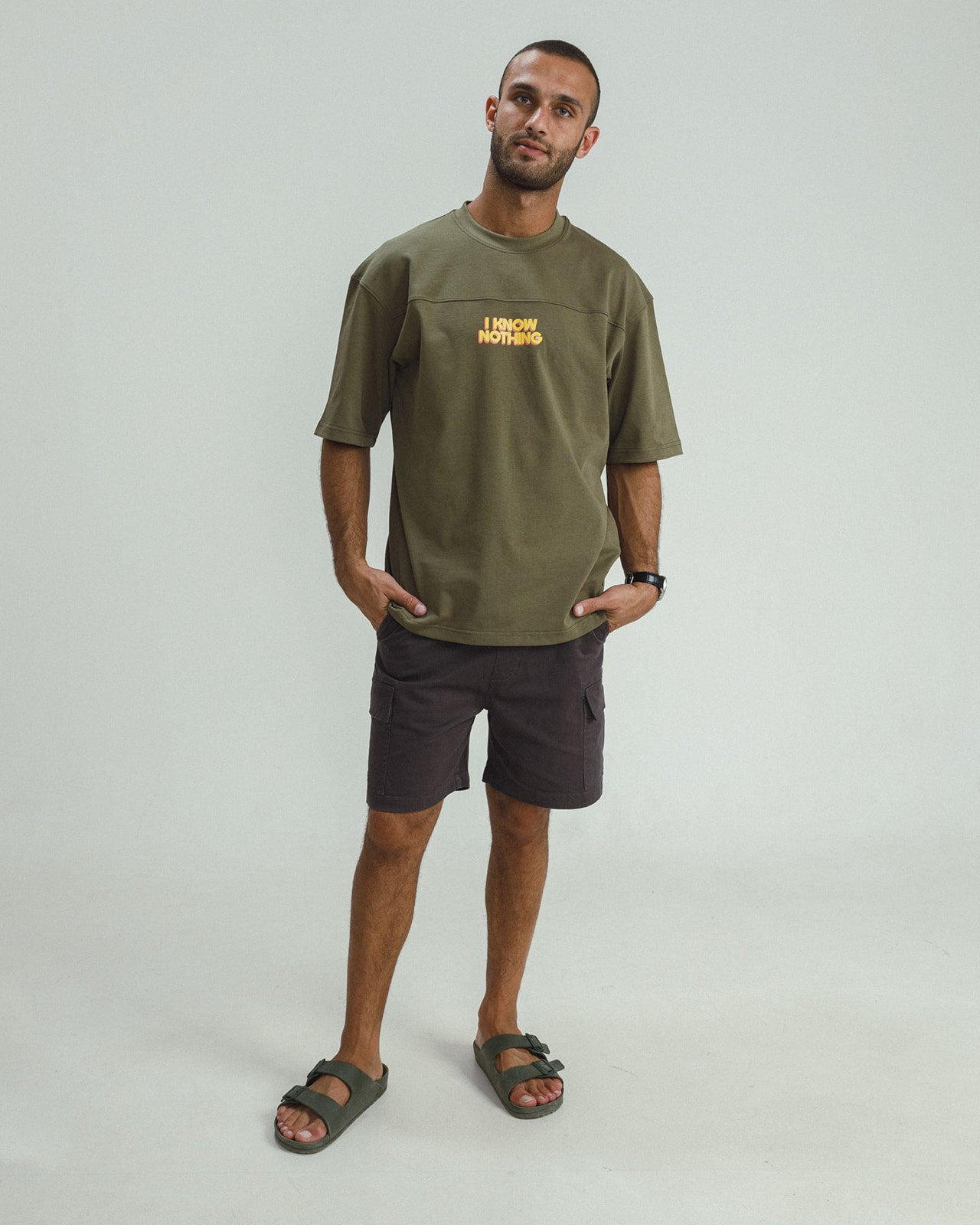 I KNOW NOTHING OVERSIZED T-SHIRT