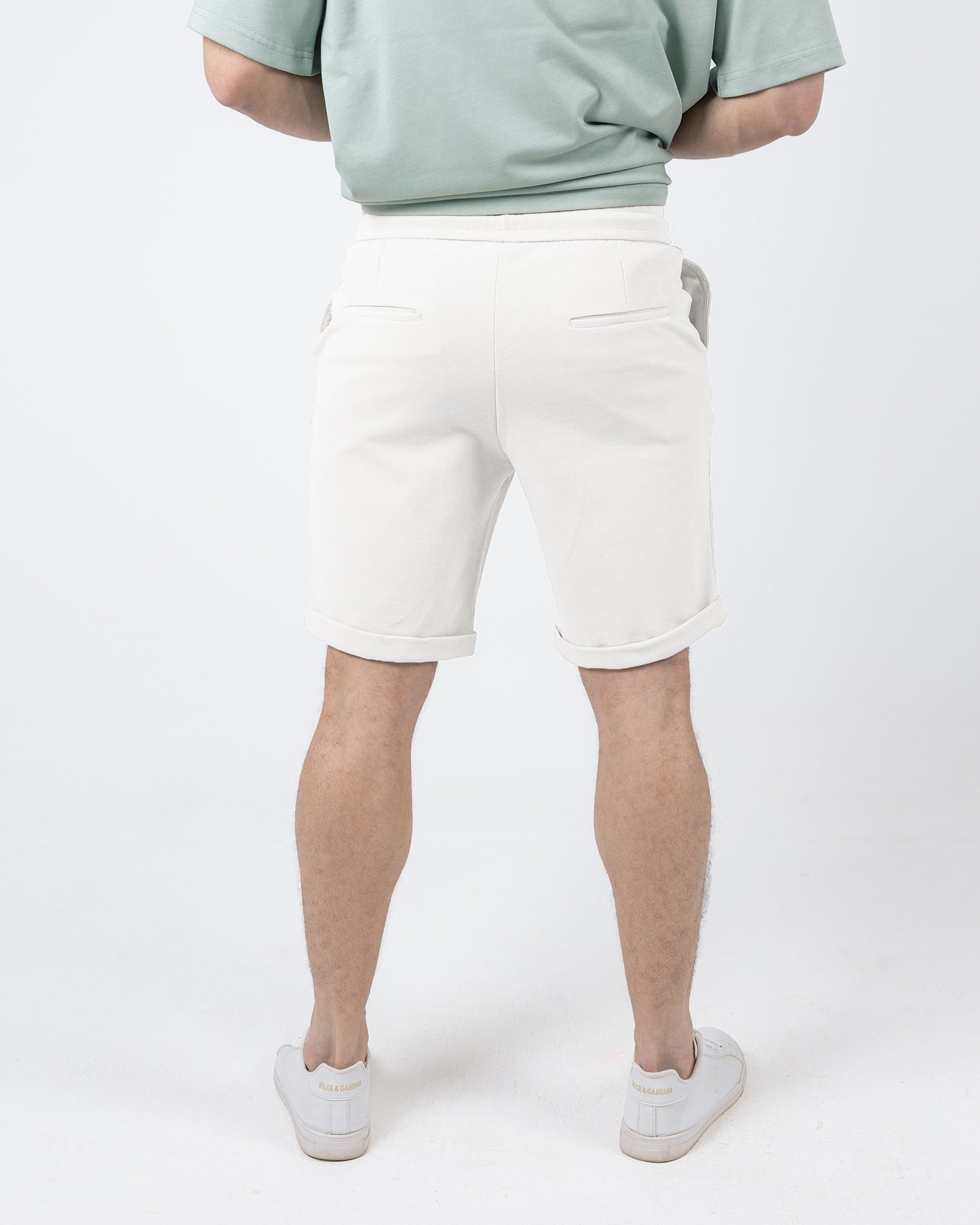 Everyday Classic Shorts -Offwhite