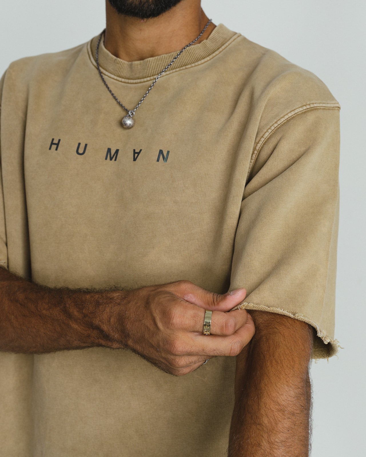 HUMAN ACWD Relaxed Heavy Tee - BEIGE