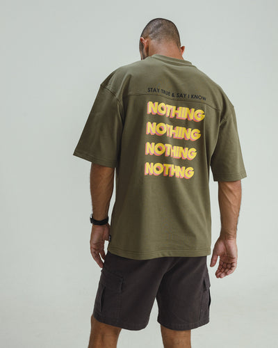 I KNOW NOTHING OVERSIZED T-SHIRT