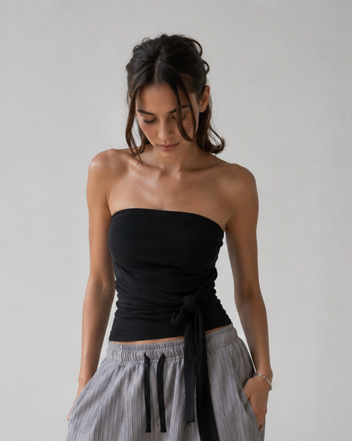 Tie-Front Tube Top – Black