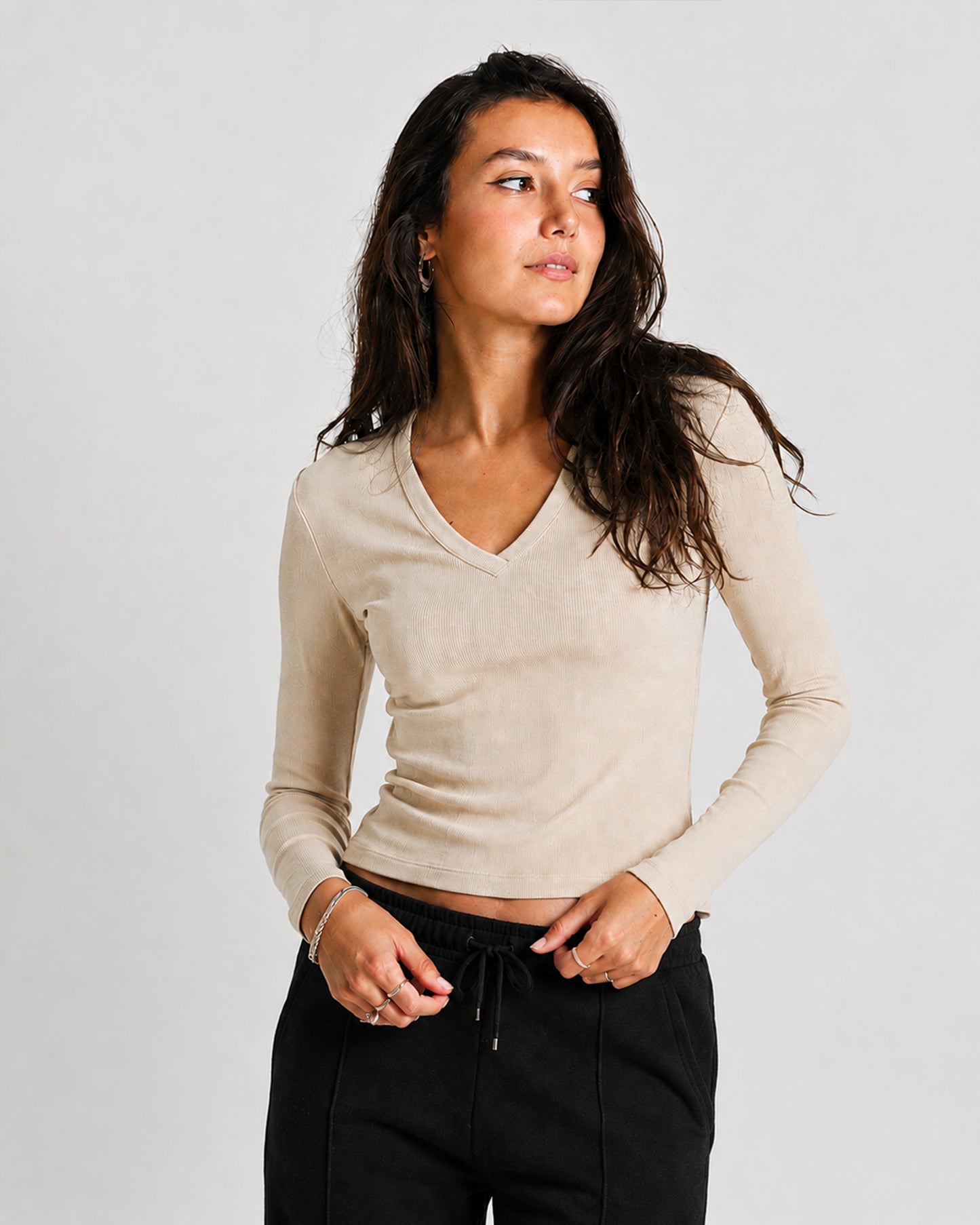 Core Ribbed V-Neck Long Sleeve - Beige